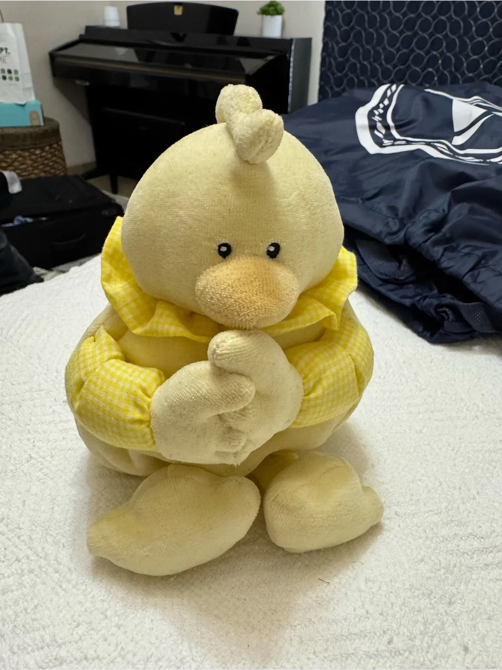 Vintage 2000’s Prayer Chicken